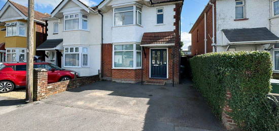 3 bed semi-detached house for sale