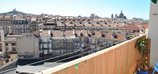 T3, Grande Terrasse, balcon, Belle vue, proche Panier et climatisé. Bail mobilité