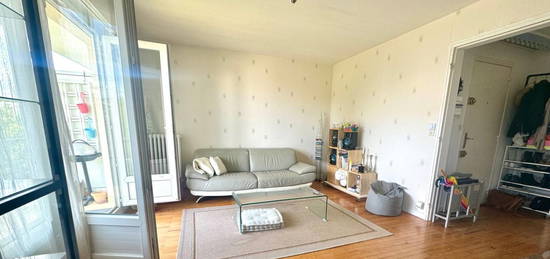 Appartement  à vendre, 3 pièces, 2 chambres, 79 m²