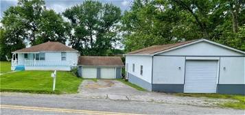 46183 Wyoming, East Liverpool, OH 43920