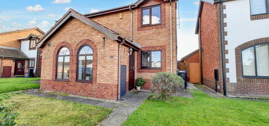 2 bedroom semi-detached house for sale