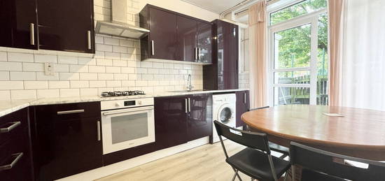 Flat to rent in Kingsley House, Brecknock Road, Tufnell Park N19