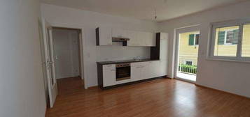 Straßgang - 54m² - 3 Zimmer - Balkon und Parkplatz_ ab 01.08.2025