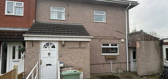 3 bedroom semi-detached house