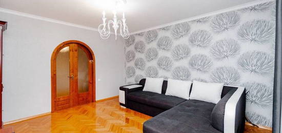 Inchiriez Apartament 3 camere Baciu