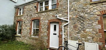 4 bedroom terraced house