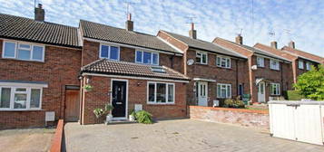 3 bedroom link detached house for sale