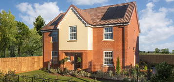 4 bed detached house for sale