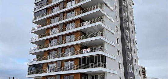 ONE TOWERDA SATILIK 4+1 LÜX DAİRE TAKASA AÇIK