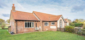 3 bed detached bungalow for sale