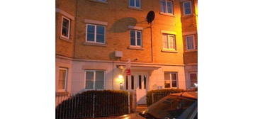 2 bed flat to rent