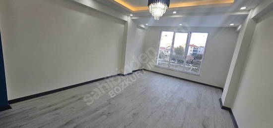 ÖN CEPHE 100 METRE 2+1 DAİRE