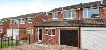 3 bed semi-detached house for sale