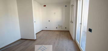 Trilocale corso Piave, Borgo Piave, Corso Europa, Zona Ferrero, Alba