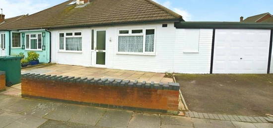 2 bedroom bungalow for sale