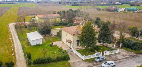 Villetta bifamiliare in vendita a San Pietro in Casale