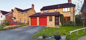 4 bed detached house for sale