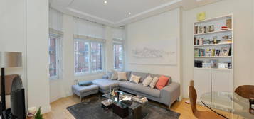 Flat to rent in Montagu Mansions, Marylebone W1U