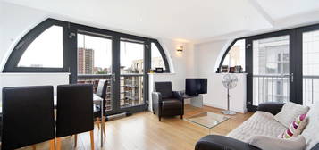 Flat to rent in Horseferry Place, London SE10