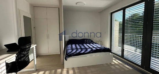 Byt 1+kk, 37 m², Šenácká,Praha 4,Praha