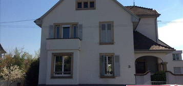 Location appartement 4 pièces 79 m²