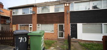 3 bed shared accommodation to rent