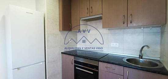 Piso de alquiler en Travesía de Vigo - San Xoán