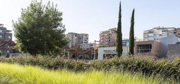 Piso en pasaje De Lirios, Barrio de Zaidín, Granada