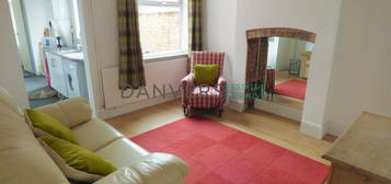 4 bedroom terraced house