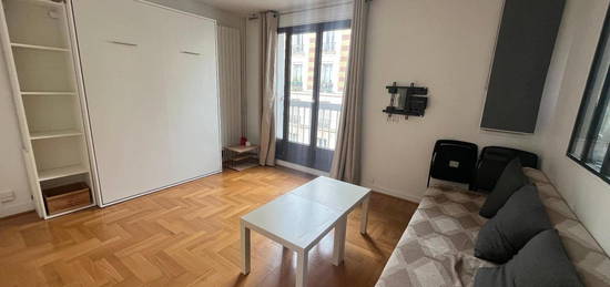 Location appartement 1 pièce 26 m²