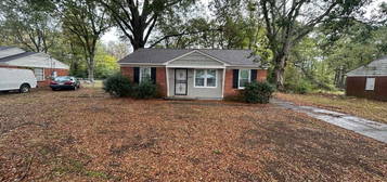 4824 Hodge Rd, Memphis, TN 38109