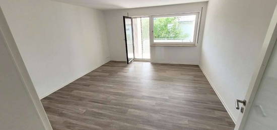 Schöne und moderne 4-Zimmerwohnung in Nürtingen mit Balkon in toller Lage!