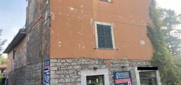 Villa all'asta in via delle Mole, 7