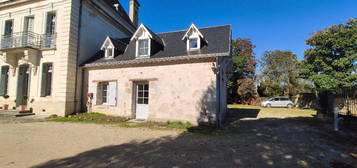 Belle petite maison meublée avec jardin