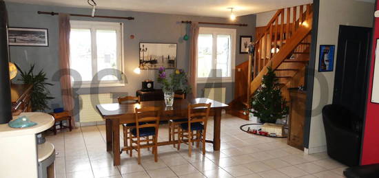 Vente maison 6 pièces 118 m²