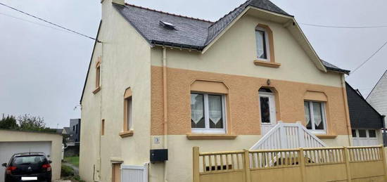 Maison  à vendre, 5 pièces, 2 chambres, 87 m²