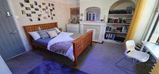 5 bed shared accommodation to rent