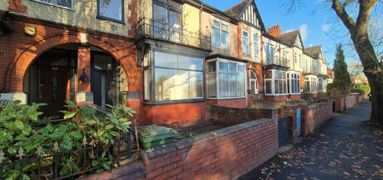 4 bedroom terraced house