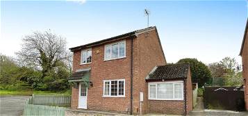 Detached house to rent in Blackthorn Drive, Leicester LE4
