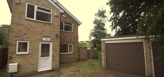 4 bedroom detached house