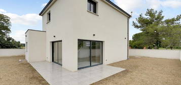 Location maison 4 pièces 121 m²