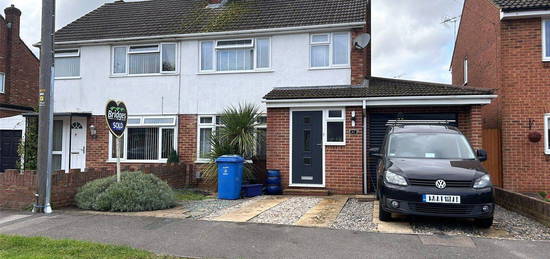 3 bed semi-detached house for sale