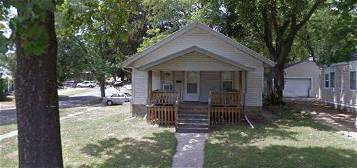 229 Foster Ave, Rockford, IL 61102