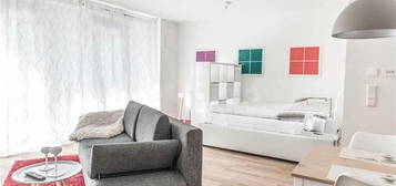 Tolles möbliertes 1-Zimmer-Apartment mit Terrasse in Schwabing