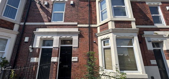 Maisonette to rent in Deuchar Street, Sandyford, Newcastle Upon Tyne NE2