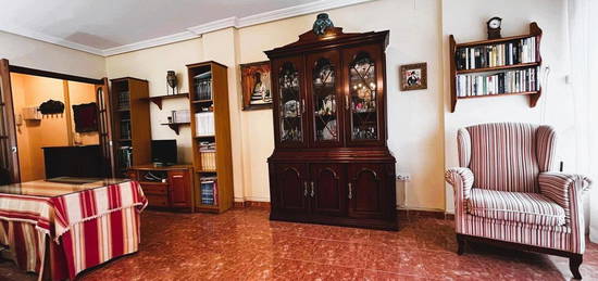 Piso en venta en La Granja - La Colina - Los Pastores