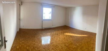 Appartement T3 82m² centre ville