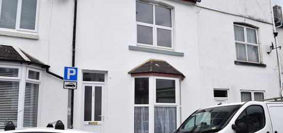 Terraced house to rent in St. Michaels Road, Paignton, Devon TQ4