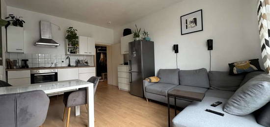 Attraktive 2-Zimmer-Wohnung mit Balkon in Düsseldorf