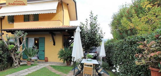 Villa unifamiliare via Francesco Carrara, Centro, Forte dei Marmi